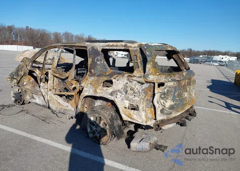 2019 Chevrolet Traverse 1Lt из США, поврежденный, VIN 1GNERGKW9KJ238021